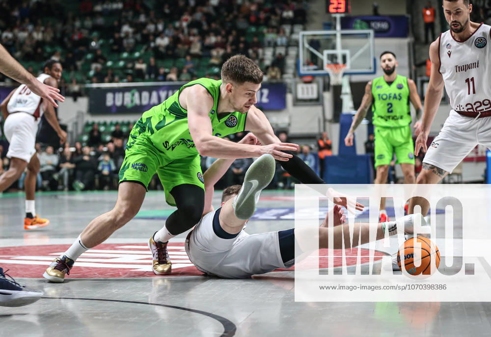 TOFAS v Trapani Shark - Basketball Champions League BURSA, TURKIYE - DECEMBER 16: Blazevic of TOFAS in action during Basketball Champions League Group D week 6 match between TOFAS and Trapani Shark at Tofas Sports Hall in Bursa, Turkiye on December 16, 2025. Fatih Capkin Anadolu Bursa Turkey. Editorial use only. Please get in touch for any other usage.