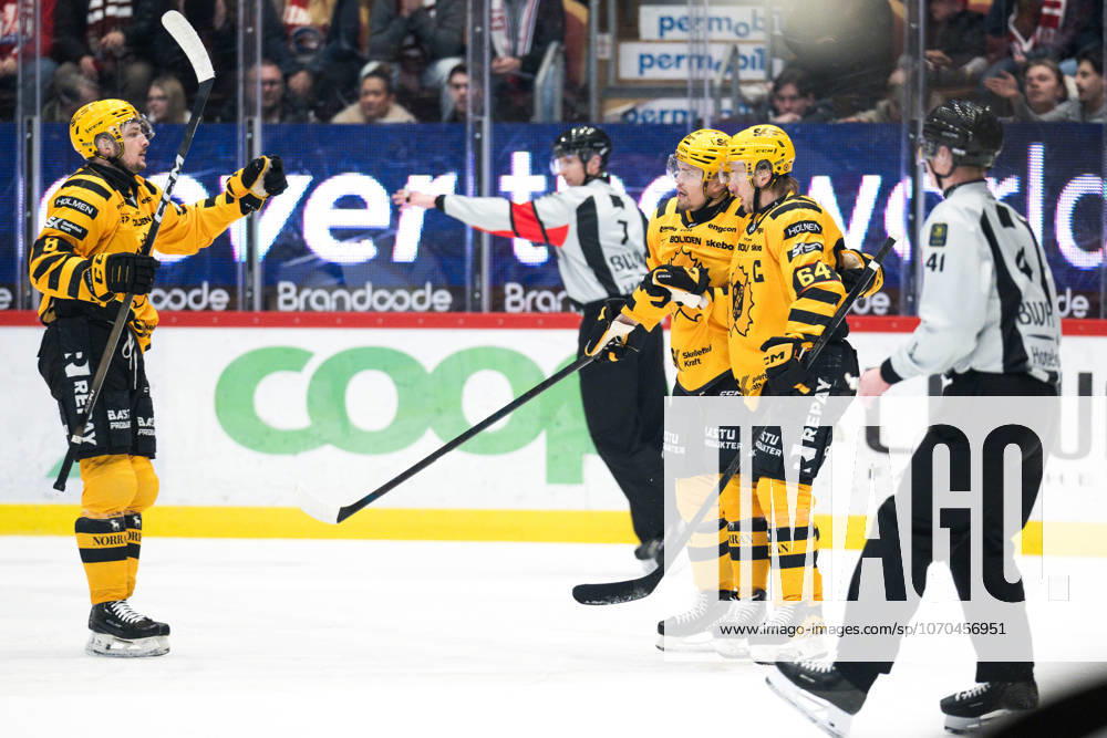 Skellefteas Oliver Okuliar cheers after 0 2 during the ice hockey match in SHL between Timra and Skelleftea on December 18, 2025 in Timra