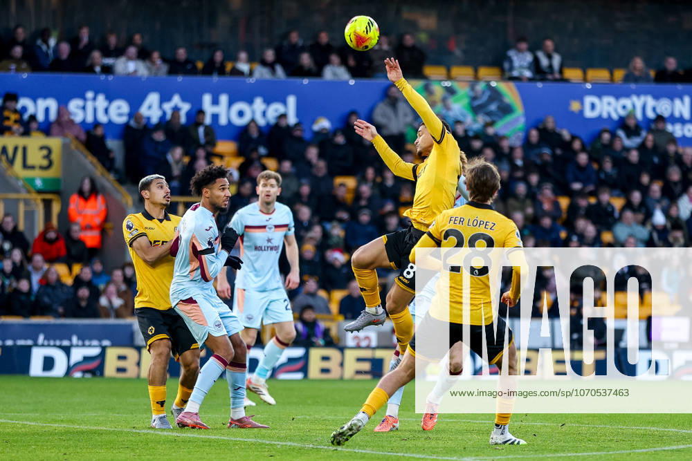 Wolverhampton Wanderers v Brentford - Premier League Joao Gomes of Wolverhampton Wanderers battles to head the ball during the Premier League match between Wolverhampton Wanderers and Brentford at Molineux in Wolverhampton, England, on December 20, 2025. Wolverhampton West Midlands United Kingdom