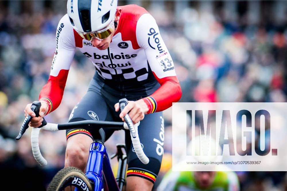 Belgian Thibau Nys pictured in action during the men s elite race of the World Cup cyclocross cycling event in Antwerp on Saturday 20 December 2025, the fifth stage (out of 12) of the UCI World Cup competition. JASPERxJACOBS x150378687x