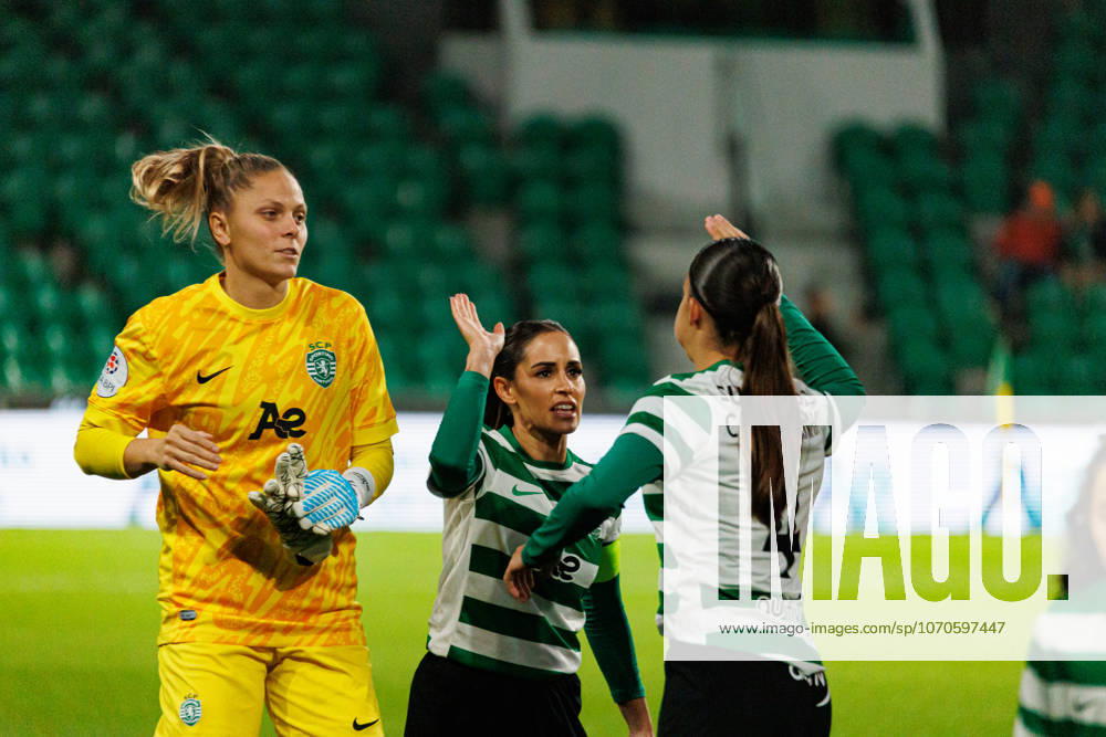 Anna Wellmann, Brenda Perez and Erica Cancelinha seen during Liga BPI game between teams of Sporting CP and SL Benfica at Estadio Jose Alvalade (Luis Loureiro Ball Raw Images) Lisbon Estadio Jose Alvalade Portugal