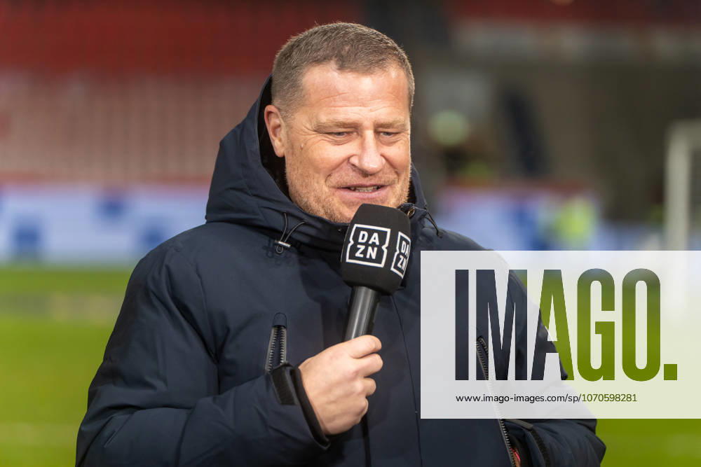 Max Eberl FC Bayern Muenchen, sports director in an interview after the match, GER, 1 FC Heidenheim 1846 vs FC Bayern Muenchen, Football, 1 Bundesliga, Matchday 15, Season 2025 2026, 21 12 2025, DFL REGULATES PROHIBIT ANY USE OF PHOTOGRAPHS AS IMAGE SEQUENCES AND OR QUASI VIDEO, GER, 1 FC Heidenheim 1846 vs FC Bayern Muenchen, Football, 1 Bundesliga, Matchday 15, Season 2025 2026, 21 12 2025, Heidenheim