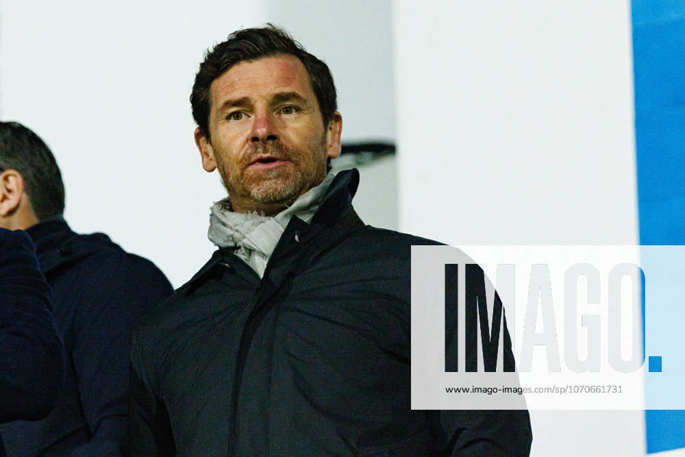 Andre Villas-Boas seen during Liga Portugal game between teams of FC Alverca and FC Porto (Maciej Rogowski Ball Raw Images) Alverca Complexo Desportivo Alverca Portugal