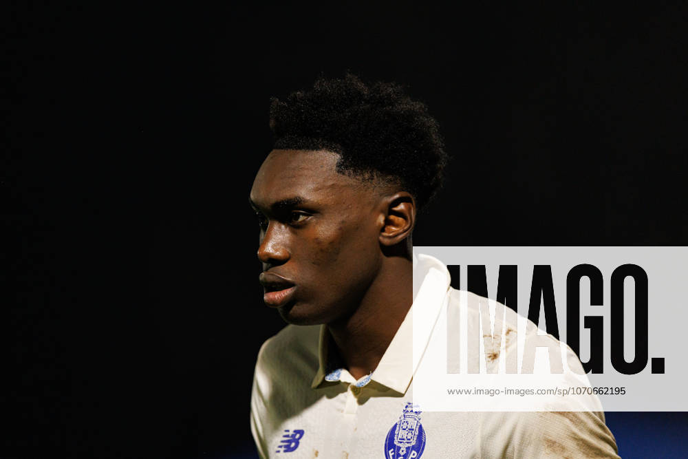 Samu Aghehowa seen during Liga Portugal game between teams of FC Alverca and FC Porto (Maciej Rogowski Ball Raw Images) Alverca Complexo Desportivo Alverca Portugal