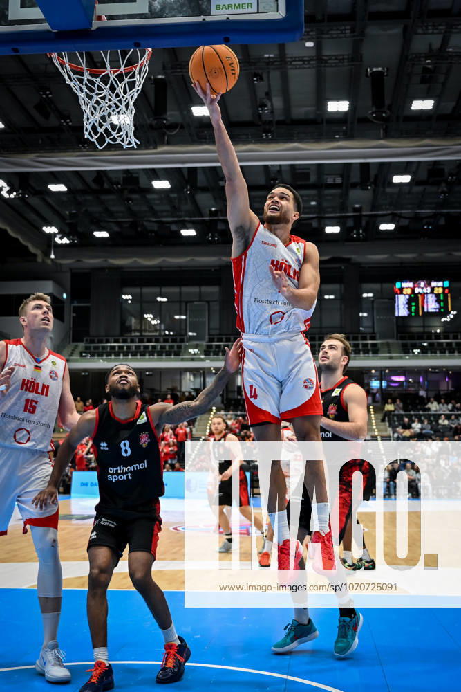 Barmer 2 Basketball Bundesliga ProA Rheinstars Köln vs Bayer Giants Leverkusen, 27 12 2025 Zachary Richard Watson RheinStarsKöln 4 , Barmer 2 Basketball Bundesliga ProA Rheinstars Köln vs Bayer Giants Leverkusen on 27 12 2025 at the Castello Düsseldorf in Düsseldorf Nordrhein Westfalen