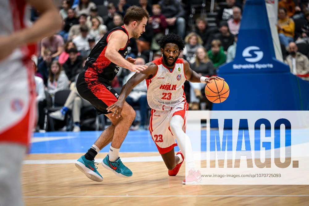 Barmer 2 Basketball Bundesliga ProA Rheinstars Köln vs Bayer Giants Leverkusen, 27 12 2025 Michael Jordan Miller RheinStarsKöln 23 , Barmer 2 Basketball Bundesliga ProA Rheinstars Köln vs Bayer Giants Leverkusen on 27 12 2025 at the Castello Düsseldorf in Düsseldorf Nordrhein Westfalen