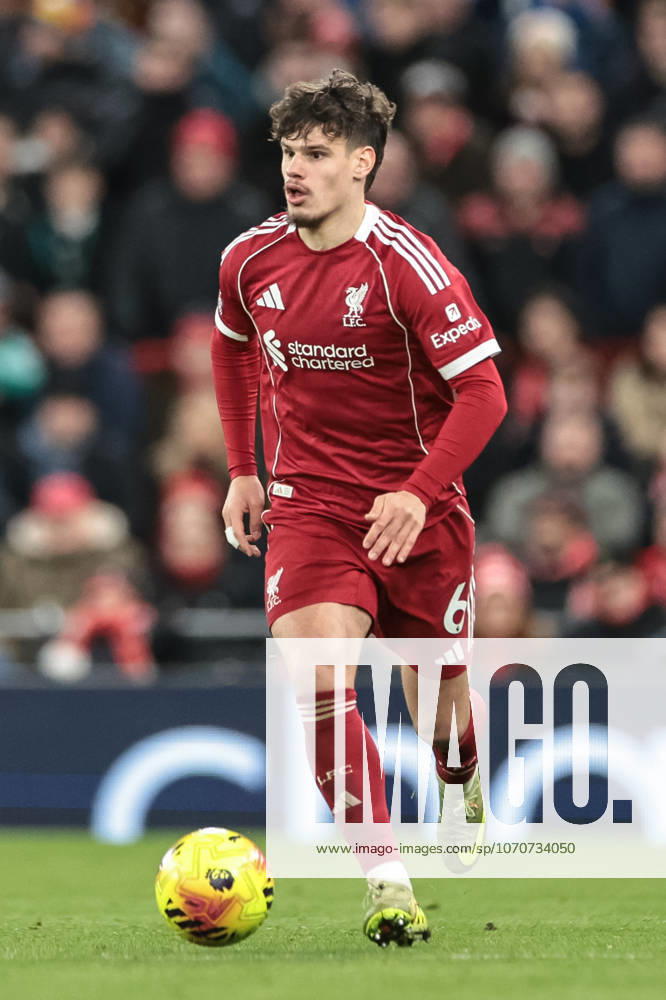 Premier League Liverpool v Wolverhampton Wanderers Milos Kerkez of Liverpool breaks with the ball during the Premier League match Liverpool vs Wolverhampton Wanderers at Anfield, Liverpool, United Kingdom, 27th December 2025 (Photo by Mark Cosgrove News Images) Liverpool Anfield Merseyside United Kingdom