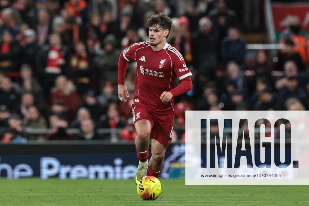 Premier League Liverpool v Wolverhampton Wanderers Milos Kerkez of Liverpool breaks with the ball during the Premier League match Liverpool vs Wolverhampton Wanderers at Anfield, Liverpool, United Kingdom, 27th December 2025 (Photo by Mark Cosgrove News Images) Liverpool Anfield Merseyside United Kingdom