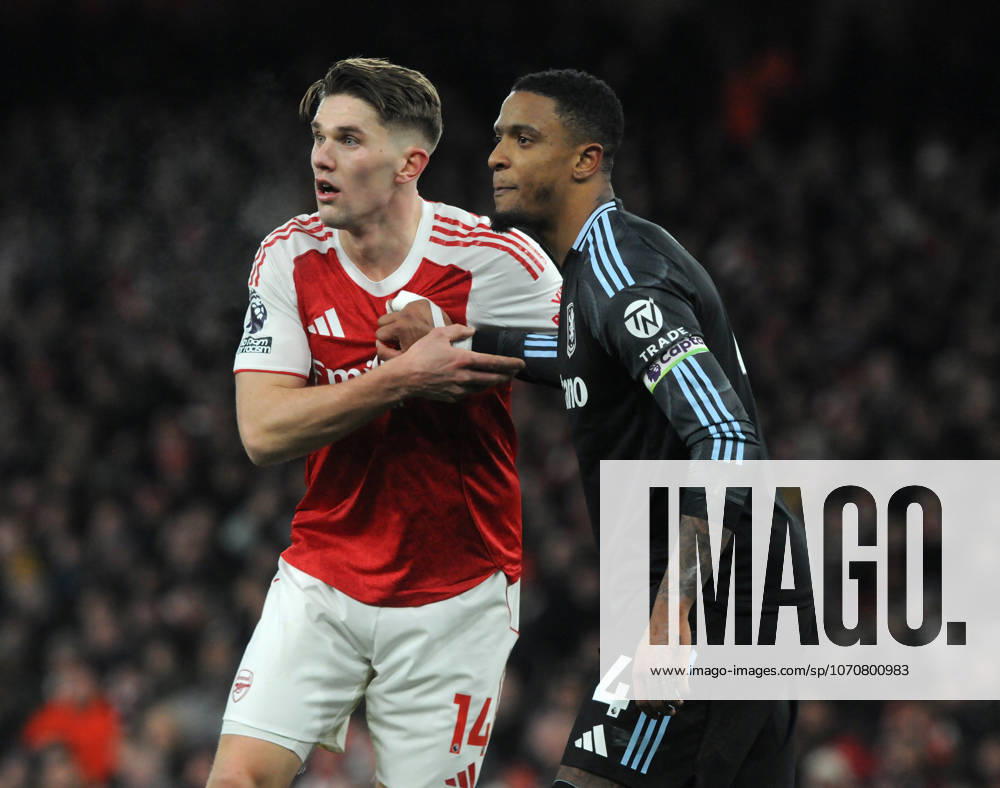 Football - 2025 2026 Premier League - Arsenal vs Aston Villa - Emirates Stadium - Tuesday 30th December 2025 Viktor Gyokeres of Arsenal and Ezri Konsa of Villa