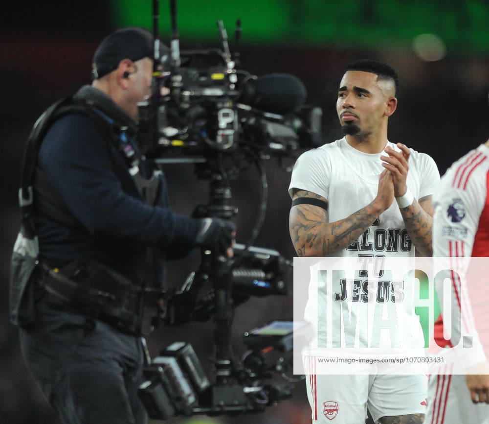 Football - 2025 2026 Premier League - Arsenal vs Aston Villa - Emirates Stadium - Tuesday 30th December 2025 Gabriel Jesus of Arsenal celebrates scoring goal no 4 with his shirt saying ˜I belong to Jesus.