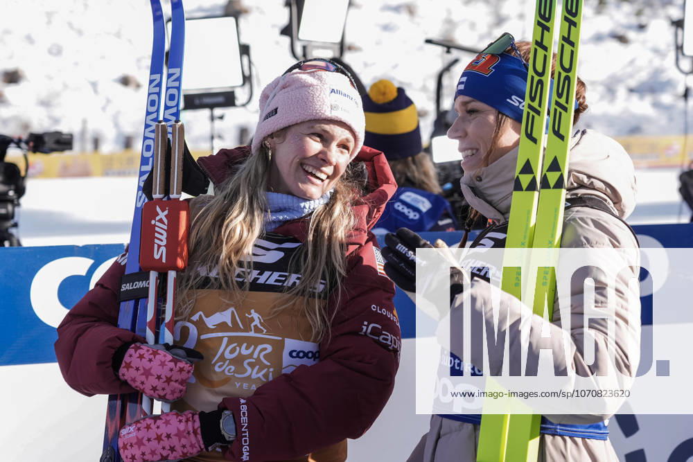 Ski Tour 2025 26 Stage 4 Toblach, Italy 20260101 USA s Jessie Diggins and Finland s Jasmi Joensuu finish after 20 km pursuit start classic for women in Tour de ski Photo Terje Pedersen NTB Toblach Italy RESTRICTED USE FOR BETTING COMPANIES