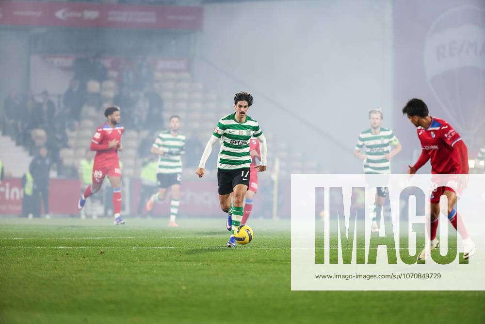 Francisco Trincao (Sporting CP) in action during the match between Gil Vicente FC and Sporting CP, valid for Liga Portugal Betclic 2025 2026 at Estadio Cidade de Barcelos on 2 January 2026. Barcelos Estadio Cidade de Barcelos Barcelos Portugal