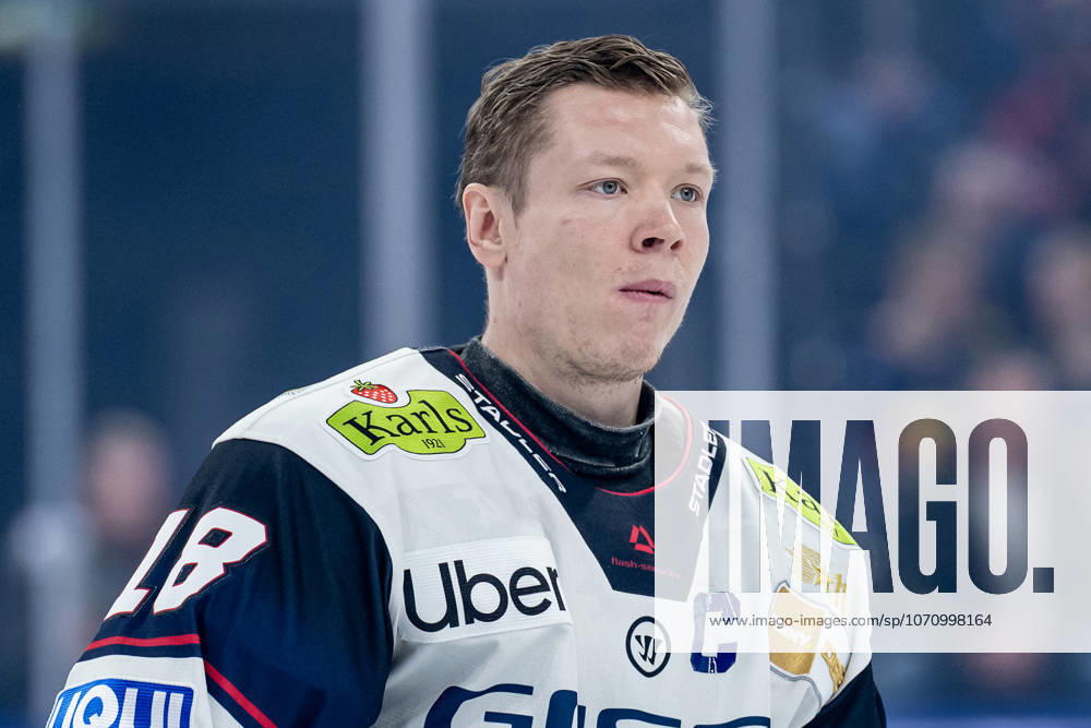 Jonas Mueller (Eisbaeren Berlin, 18) bei den Starting Six Portrait Portraet GER, EHC Red Bull Muenchen vs. Eisbaeren Berlin, Eishockey, DEL, 37. Spieltag, Saison 2025 2026, 06.01.2026. GER, EHC Red Bull Muenchen vs. Eisbaeren Berlin, Eishockey, DEL, 37. Spieltag, Saison 2025 2026, 06.01.2026. Muenchen