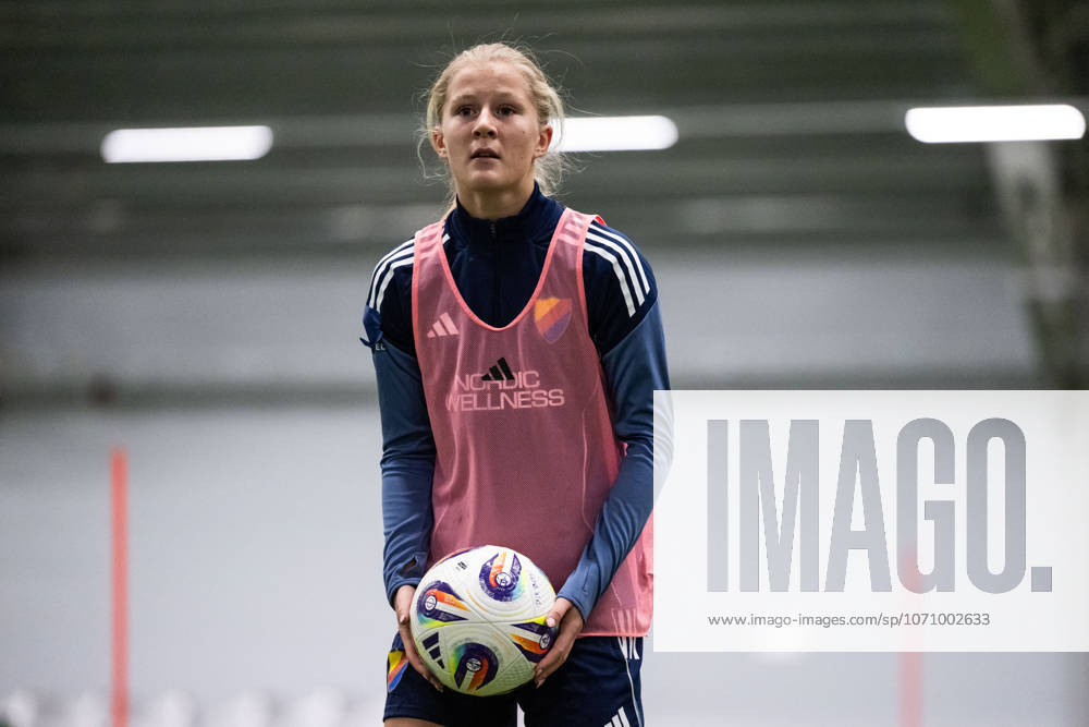 Rebecca Jakobsson during a training session with Djurgarden on January 7, 2026 in Stockholm