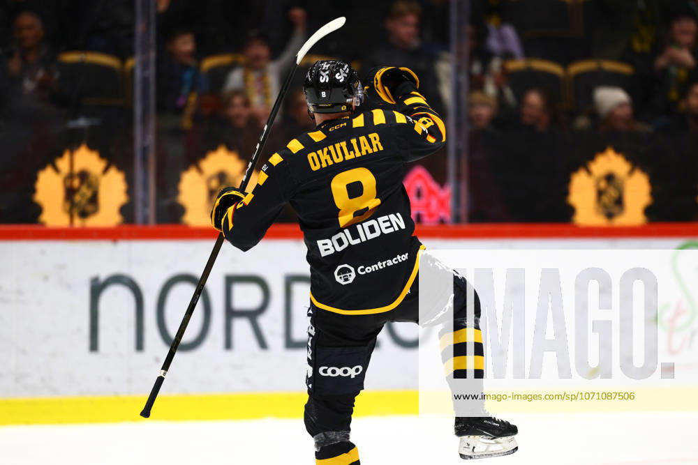 Skellefteas Oliver Okuliar celebrates after 3 0 during the ice hockey match in SHL between Skelleftea and Växjö on January 10, 2026 in Skelleftea