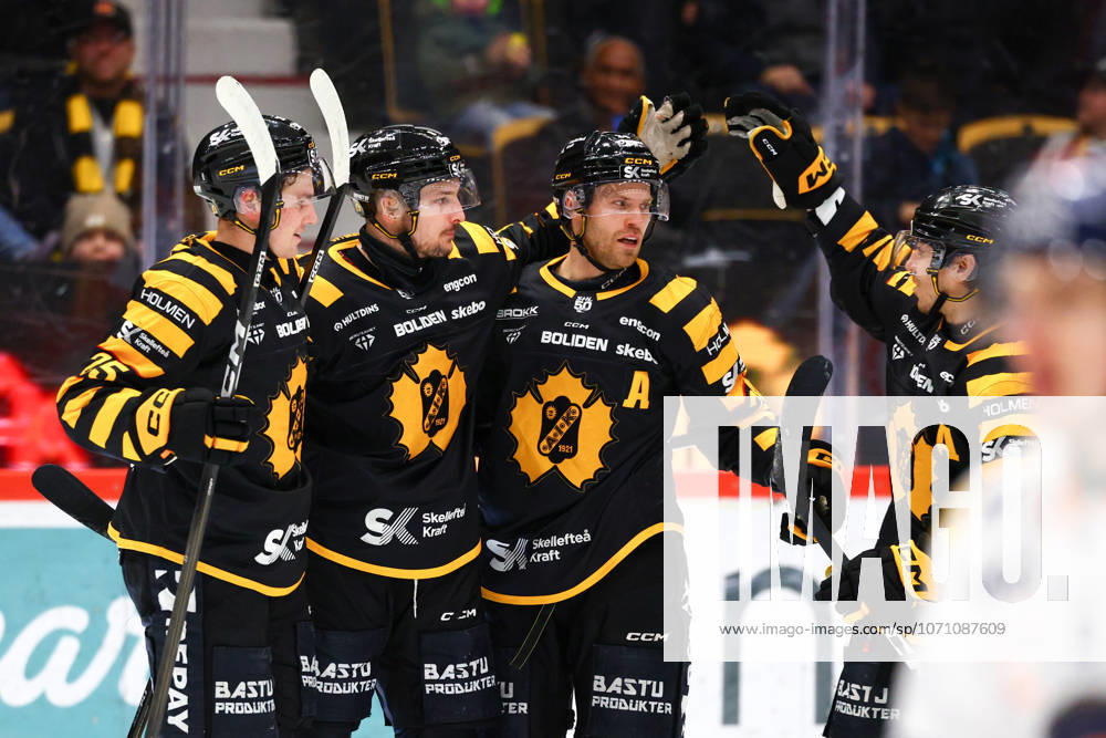 Skellefteas Oliver Okuliar celebrates after 3 0 during the ice hockey match in SHL between Skelleftea and Växjö on January 10, 2026 in Skelleftea