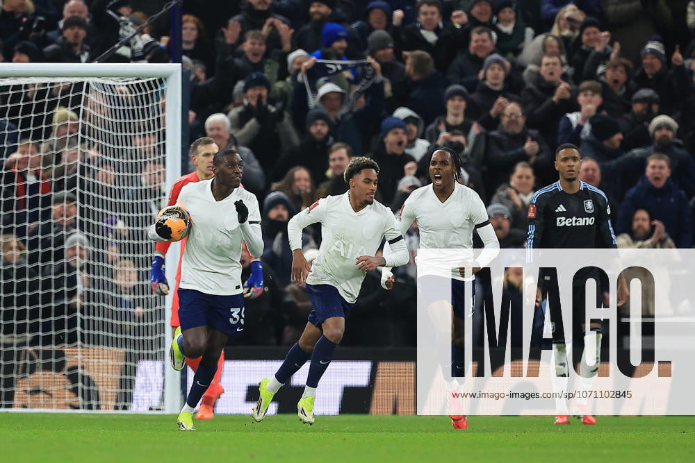 Tottenham Hotspur v Aston Villa, FA Cup, 3rd Round GOAL CELEBRATION Tottenham Hotspur Forward Wilson Odobert (28) makes it 1-2 during the FA Cup match between Tottenham Hotspur and Aston Villa at Tottenham Hotspur Stadium, London, UK on 10 January 2026. London Tottenham Hotspur Stadium London UK Editorial use only DataCo restrictions apply See www.football-dataco.com ,