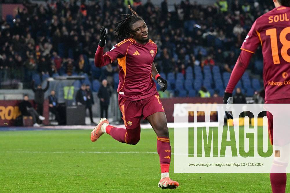 Foto IPP Felice De Martino Roma 10 01 2026 Calcio Campionato serie A 2025-2026 Roma - Sassuolo Nella foto: Esultanza dopo il gol di Manu Koné Italy Photo Press World Copyright Roma italy Italia ITALY