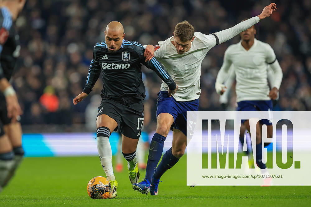 Tottenham Hotspur v Aston Villa, FA Cup, 3rd Round Aston Villa Midfielder Donyell Malen 17 under Pressure from Tottenham Hotspur Defender Micky van de Ven (37) during the FA Cup match between Tottenham Hotspur and Aston Villa at Tottenham Hotspur Stadium, London, UK on 10 January 2026. Editorial use only DataCo restrictions apply See www.football-dataco.com ,