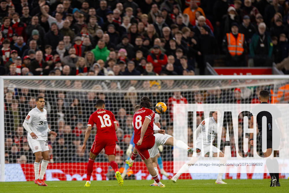 Football - FA Cup - 3rd Round - Liverpool FC v Barnsley FC LIVERPOOL, ENGLAND - Monday, January 12, 2026: Liverpool s Dominik Szoboszlai scores the first goal during the FA Cup 3rd Round match between Liverpool FC and Barnsley FC at Anfield. (Photo by David Rawcliffe Propaganda) LIVERPOOL Anfield MERSEYSIDE ENGLAND