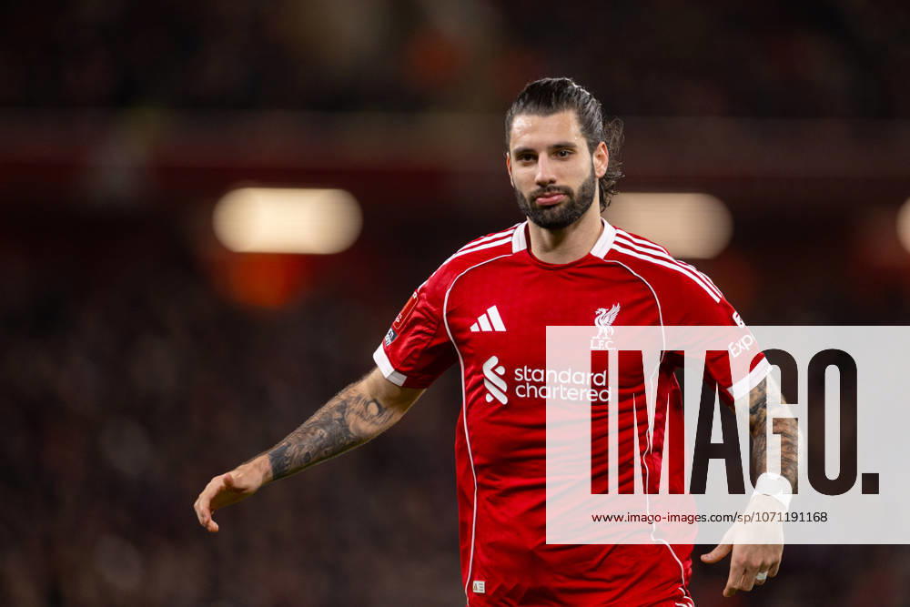 Football - FA Cup - 3rd Round - Liverpool FC v Barnsley FC LIVERPOOL, ENGLAND - Monday, January 12, 2026: Liverpool s goalscorer Dominik Szoboszlai during the FA Cup 3rd Round match between Liverpool FC and Barnsley FC at Anfield. (Photo by David Rawcliffe Propaganda) LIVERPOOL Anfield MERSEYSIDE ENGLAND