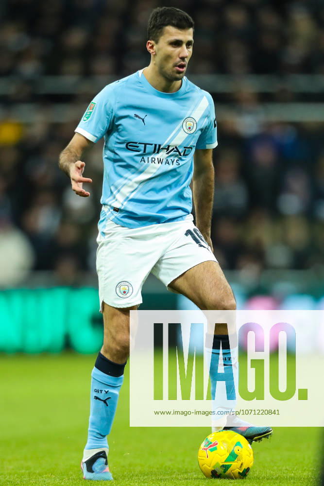 Newcastle United v Manchester City, Carabao Cup Rodri Of Manchester City during the Newcastle United v Manchester City Carabao Cup Semi Final First Leg match at St. James Park, Newcastle Upon Tyne, England on 13 January 2026 Credit: Lee Keuneke Every Second Media Editorial use only. All images are copyright Every Second Media Limited. No images may be reproduced without prior permission. All rights reserved. Premier League and Football League images are subject to licensing agreements with Football DataCo Limited. see https: www.football-dataco.com