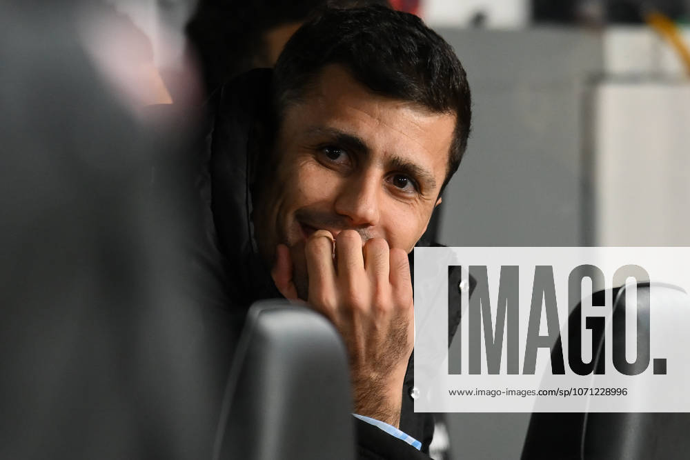Newcastle United v Manchester City - Carabao Cup Semi Final First Leg Rodri of Manchester City plays during the Carabao Cup Semi-Final First Leg match between Newcastle United and Manchester City at St. James s Park in Newcastle, on January 13, 2026. Newcastle Tyne and Wear United Kingdom