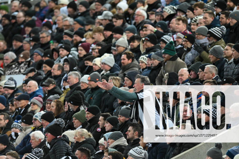 Newcastle United v Manchester City - Carabao Cup Semi Final First Leg Newcastle United fans attend the Carabao Cup Semi Final First Leg match between Newcastle United and Manchester City at St. James s Park in Newcastle, on January 13, 2026. Newcastle Tyne and Wear United Kingdom