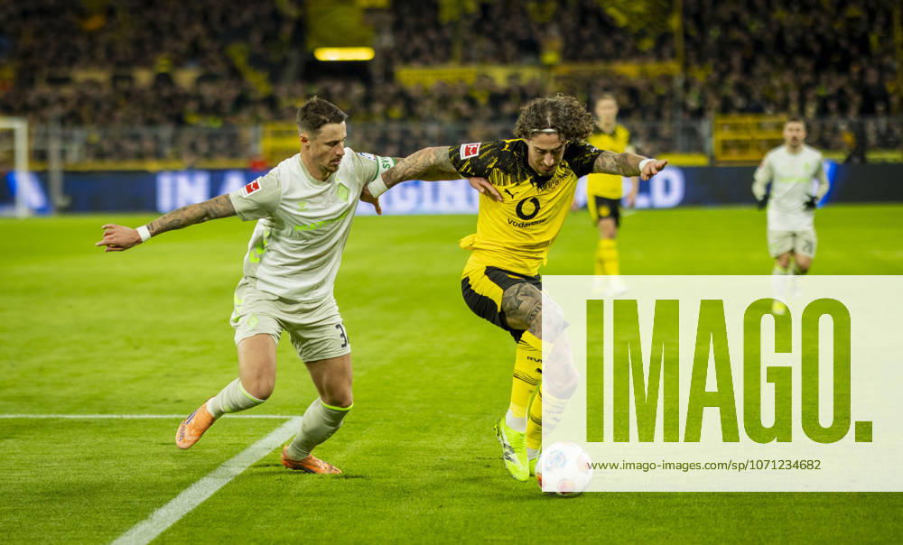 Dortmund, Germany 13th Jan 2026 Fabio Silva BVB Marco Friedl SVW Borussia Dortmund Werder Bremen 13 01 2026