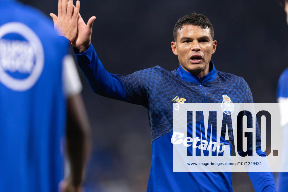Thiago Silva of FC Porto in action during the Taca de Portugal match between FC Porto and SL Benfica at Estadio do Dragao on January 14, 2026 in Porto, Portugal. Porto Portugal - ZUMAp267 20260114_zsp_p267_013