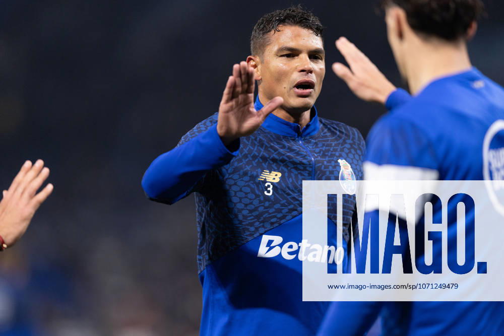 Thiago Silva of FC Porto in action during the Taca de Portugal match between FC Porto and SL Benfica at Estadio do Dragao on January 14, 2026 in Porto, Portugal. Porto Portugal - ZUMAp267 20260114_zsp_p267_014