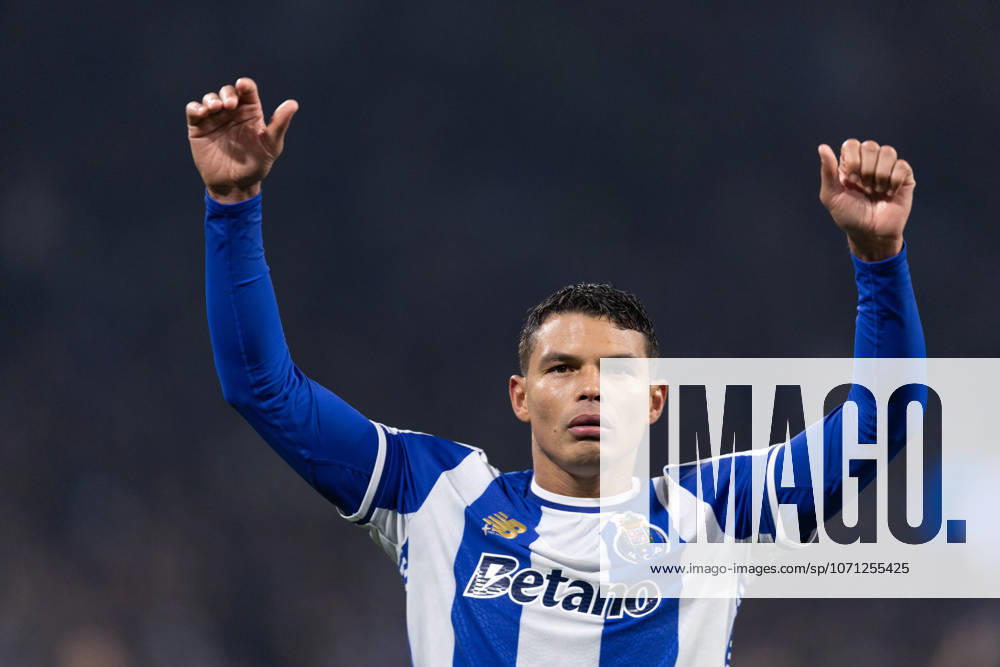 Thiago Silva of Fc Porto in action during the Taca de Portugal match between FC Porto and SL Benfica at Estadio do Dragao on January 14, 2026 in Porto, Portugal. Porto Portugal - ZUMAp267 20260114_zsp_p267_180