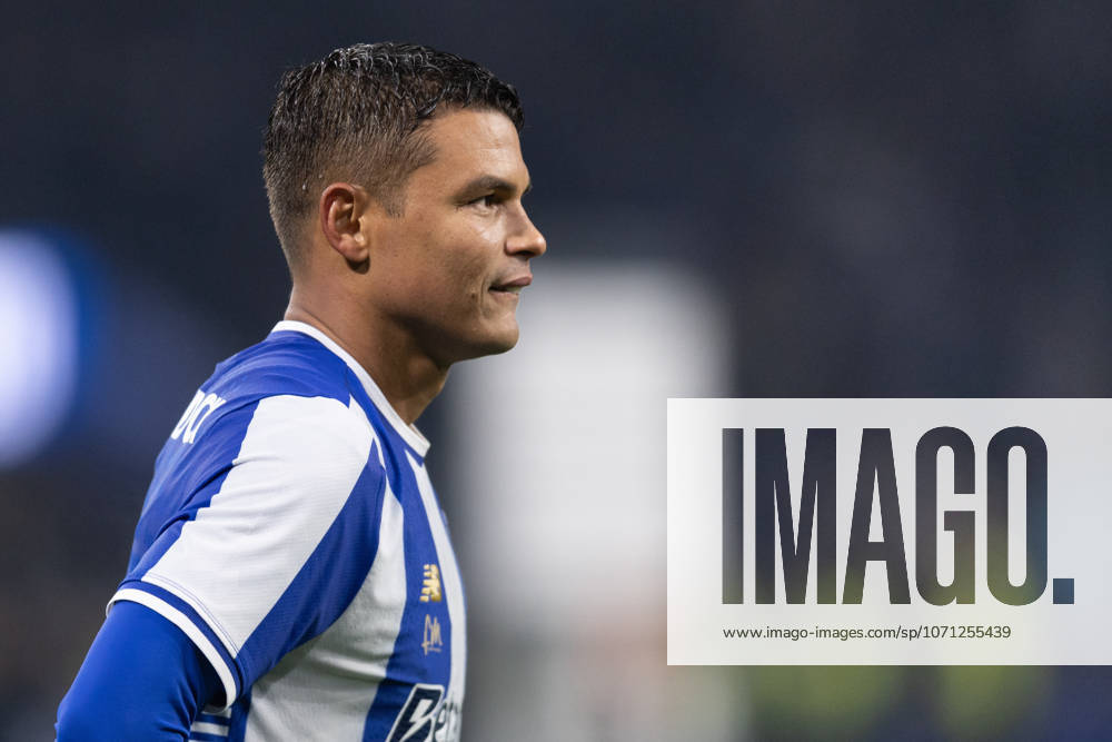 Thiago Silva of Fc Porto in action during the Taca de Portugal match between FC Porto and SL Benfica at Estadio do Dragao on January 14, 2026 in Porto, Portugal. Porto Portugal - ZUMAp267 20260114_zsp_p267_191