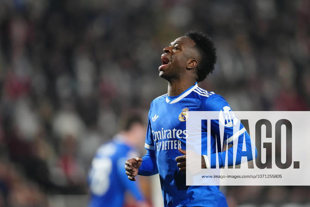 Albacete Balompie v Real Madrid - Copa del Rey ALBACETE, SPAIN - JANUARY 14: Vinicius Junior left winger of Real Madrid and Brazil reacts during the Copa del Rey round of 16 match between Albacete Balompie and Real Madrid at Estadio Carlos Belmonte on January 14, 2026 in Albacete, Spain. Jose Hernandez Anadolu Albacete Spain. Editorial use only. Please get in touch for any other usage.