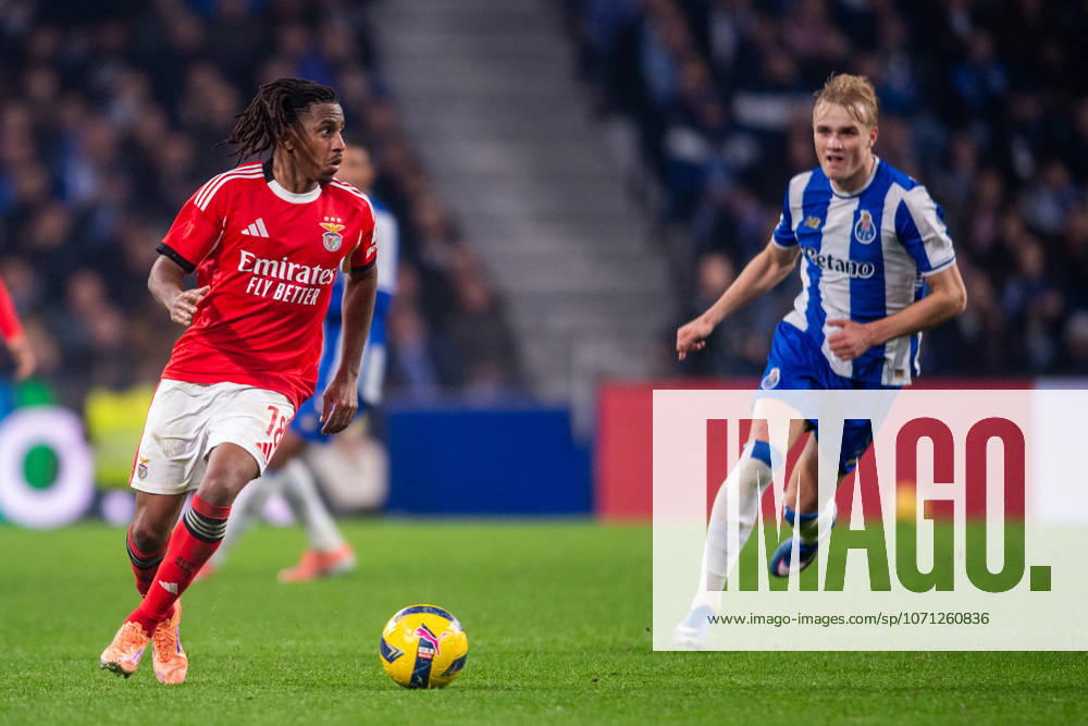 FC Porto v SL Benfica - Taca de Portugal Leandro Barreiro from SL Benfica is in action during the Portuguese Cup match between FC Porto and SL Benfica, quarter-finals, at Estadio do Dragao in Porto, Portugal, on January 14, 2026. Porto Porto Portugal