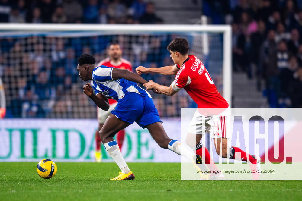 FC Porto v SL Benfica - Taca de Portugal In Porto, Portugal, on January 14, 2026, Samu Aghehowa from FC Porto is seen in action during the Portuguese Cup quarter-final match between FC Porto and SL Benfica at Estadio do Dragao. Porto Porto Portugal