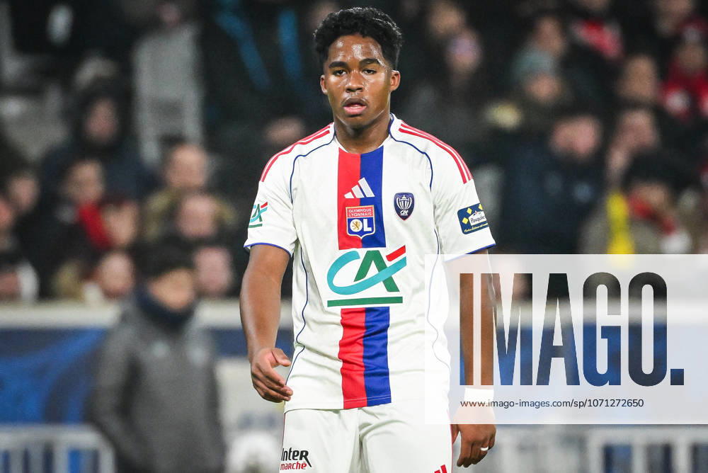 Villeneuve-D ascq, France, France: Endrick FELIPE MOREIRA DE SOUSA of Lyon during the French Cup match between Lille OSC (LOSC) and Olympique Lyonnais (OL) at Pierre Mauroy Stadium on January 11, 2026 in Villeneuve-d Ascq near Lille, France. Villeneuve-D ascq France - ZUMAm308 20260111_zsp_m308_035
