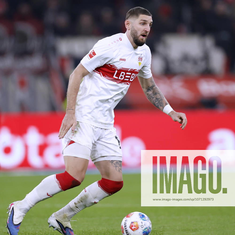 CHABOT Julian Team VfB Stuttgart DFL Bundesliga Season 2025 2026 Match Bayer 04 Leverkusen VfB Stuttgart 1 4 on 10 01 2026 in Leverkusen DFL REGULATIONS PROHIBIT ANY USE OF PHOTOGRAPHS as IMAGE SEQUENCES and or QUASI VIDEO