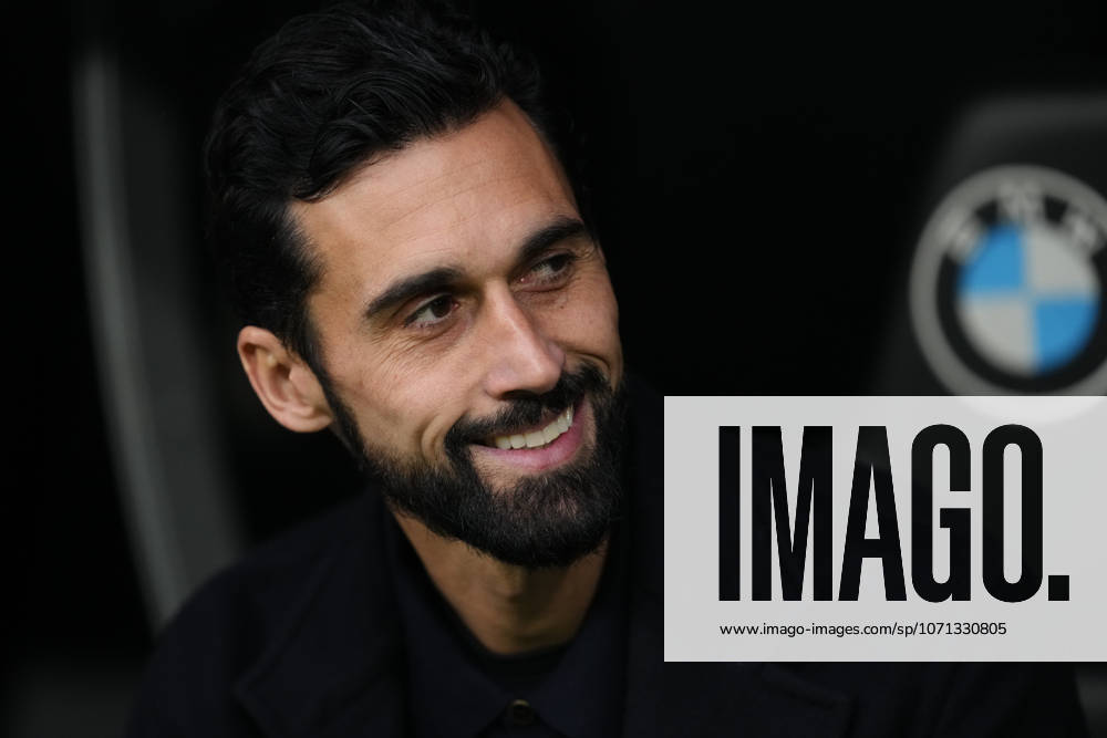 Real Madrid CF v Levante UD - LaLiga EA Sports Alvaro Arbeloa head coach of Real Madridsitting on the bench prior the LaLiga EA Sports match between Real Madrid CF and Levante UD at Estadio Santiago Bernabeu on January 17, 2026 in Madrid, Spain. Madrid Spain