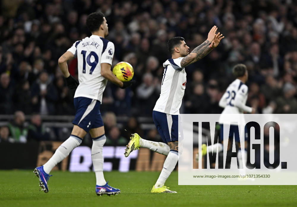 Tottenham Hotspur V West Ham. Premier League. GOAL. Cristian Romero (Spurs) celebrates scoring the first Spurs goal during the Tottenham Hotspur V West Ham Premier League match at the Tottenham Hotspur Stadium, London. Tottenham Tottenham Hotspur Stadium UK