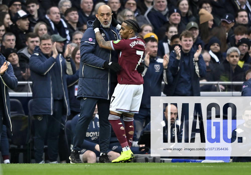 Tottenham Hotspur V West Ham. Premier League. GOAL. Scorer Crysencio Summerville (West Ham) runs to Nuno Espirito Santo (West Ham, Manager) to celebrate the first West Ham goal during the Tottenham Hotspur V West Ham Premier League match at the Tottenham Hotspur Stadium, London. Tottenham Tottenham Hotspur Stadium UK