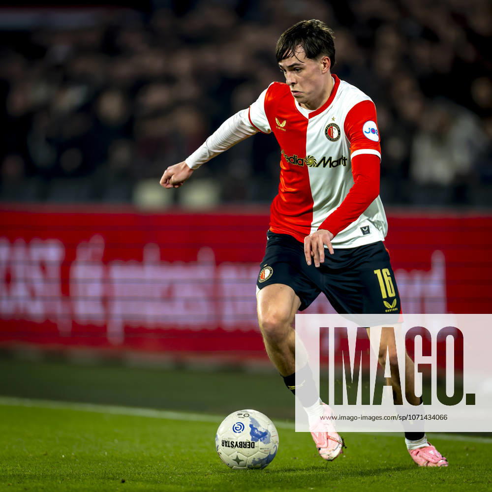 SC Feyenoord Rotterdam forwarder Leo Sauer during the match SC Feyenoord Rotterdam vs Sparta Rotterdam at the Stadium De Kuip for the Dutch Vriendenloterij Eredivisie season 2025 2026 in ROTTERDAM, Netherlands on 18 January 2026, photo by Marcel van Dorst EYE4images DeFodi Images