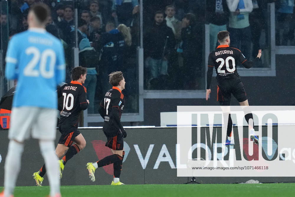 Comos Martin Baturina celebrates after scoring during the Serie A EniLive soccer match between Lazio and Como at the Rome s Olympic stadium, Italy - Monday January 19, 2026 - Soccer ( Photo by Alfredo Falcone LaPresse )