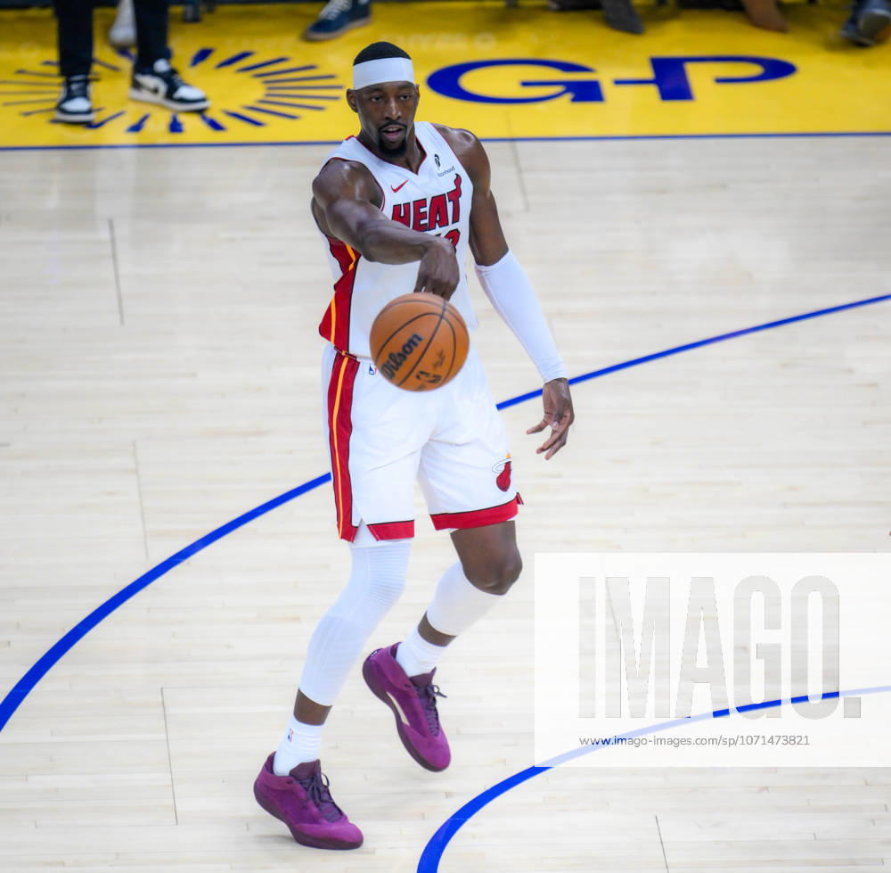 NBA, Basketball Herren, USA Miami Heat vs Golden State Warriors in San Francisco SAN FRANCISCO, CALIFORNIA - JANUARY 19:Bam Adebayo (13) of Heat is in action during the NBA game 23 between Miami Heat and Golden State Warriors in San Francisco at Chase Center on January 19, 2026 in San Francisco, California, United States. Tayfun Coskun Anadolu California United States. Editorial use only. Please get in touch for any other usage.