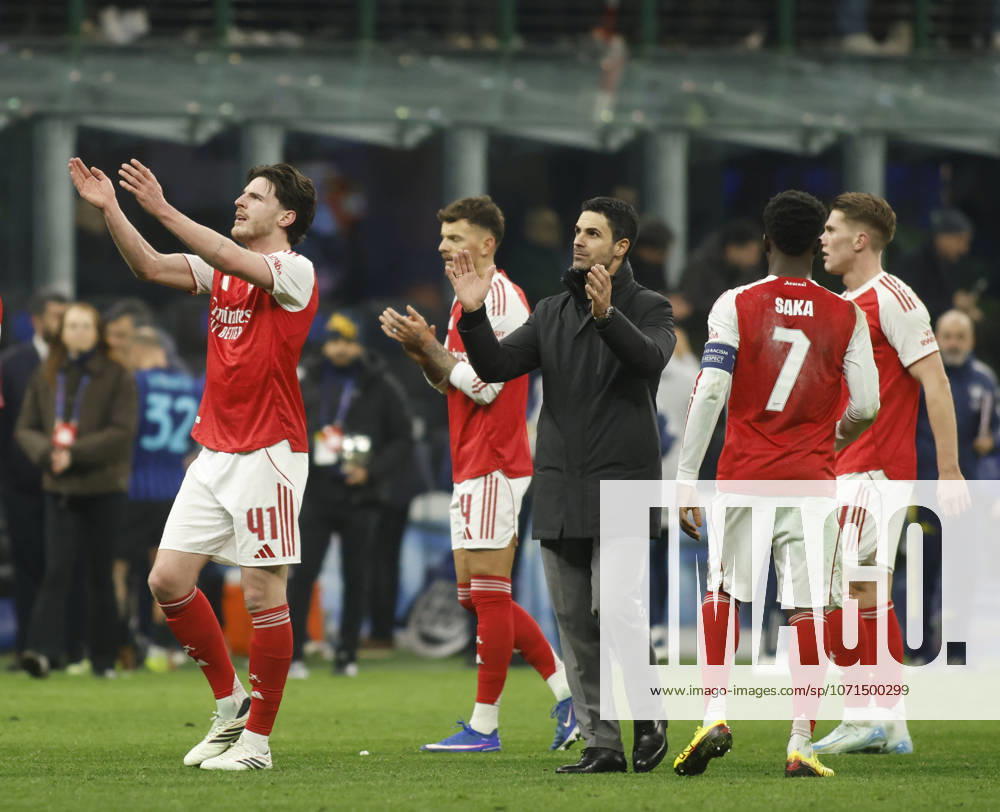 Declan Rice of FC Arsenal and Mikel Arteta manager of FC Arsenal celebrating with fans during the Uefa Champions League 2025 26 season football match between FC Inter and FC Arsenal on 20 January 2026 at â?? Giuseppe Meazza Stadium, San Siro, Milan, Italy. Photo Nderim KACELI
