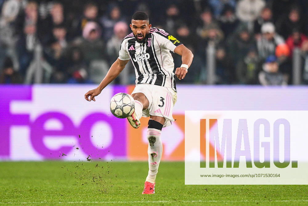 2026-01-21 Juventus FC v SL Benfica - UEFA Champions League 2025 26 League Phase MD7 TURIN, ITALY - JANUARY 21: Gleison Bremer of Juventus FC during the UEFA Champions League 2025 26 League Phase MD7 match between Juventus FC and SL Benfica at Allianz Stadium on January 21, 2026 in Turin, Italy. (Photo by Alberto Gandolfo BSR Agency) Turin Italy Content not available for redistribution in The Netherlands directly or indirectly through any third parties.