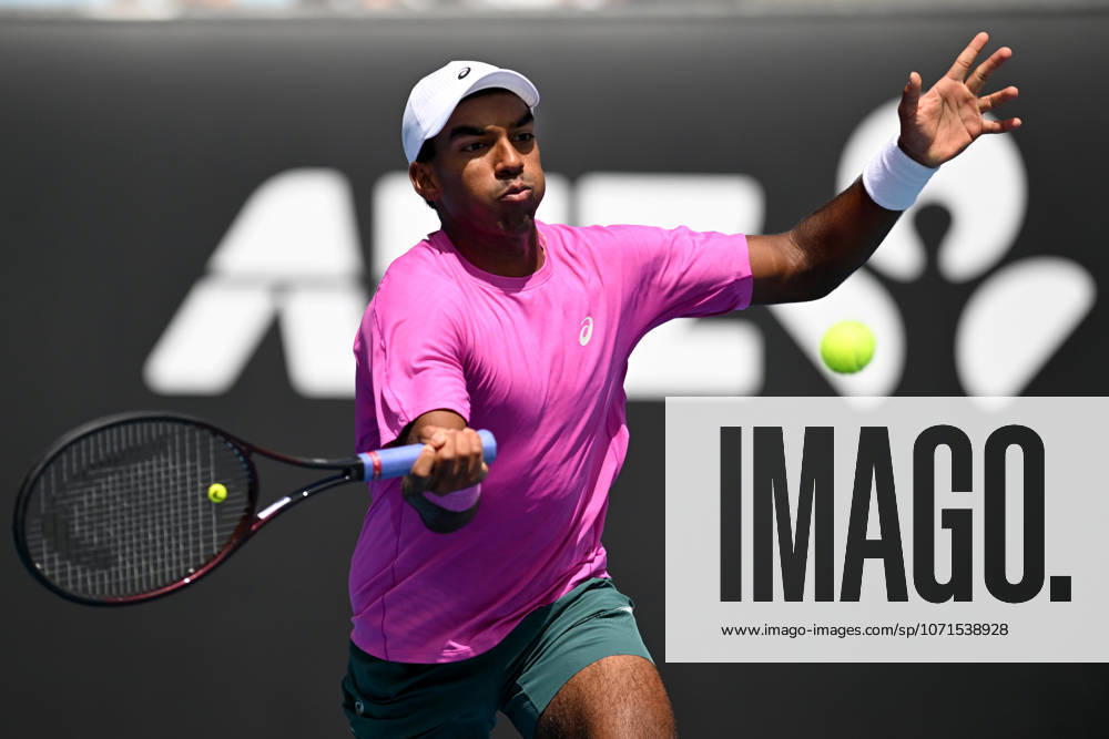 TENNIS AUSTRALIAN OPEN, Nishesh Basavareddy of the USA in action during the Mens 2nd round match against Karen Khachanov of Russia on day 5 of the 2026 Australian Open tennis tournament at Melbourne Park in Melbourne, Wednesday, January 22, 2026. ( NO ARCHIVING MELBOURNE VICTORIA AUSTRALIA
