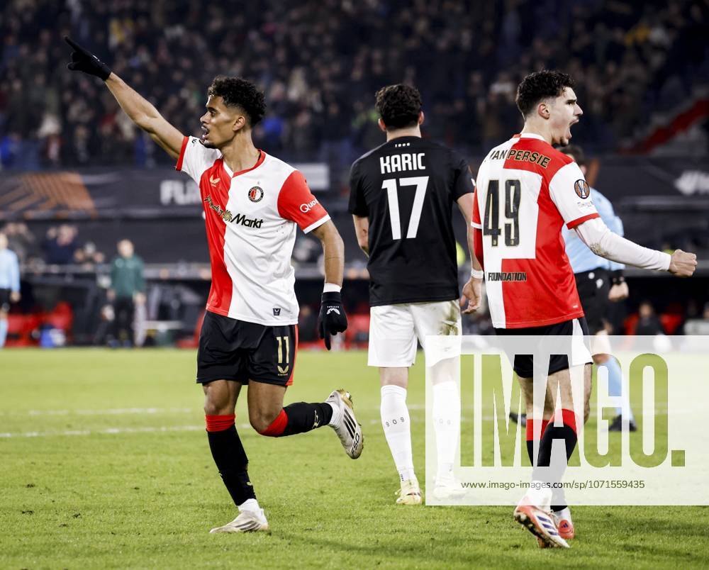 ROTTERDAM (l-r) Goncalo Borges of Feyenoord and Shaqueel van Persie of Feyenoord celebrate the 3-0 goal and Emir Karic of Sturm Graz reacts during the UEFA Europa League match between Feyenoord and SK Sturm Graz at Feyenoord Stadion de Kuip on January 22, 2026, in Rotterdam, Netherlands. BAS CZERWINSKI ANP UEFA Europa League 2025 26 League Phase MD7 2025-2026 ANPxSportx IVx 548262279 originalFilename: 548262279