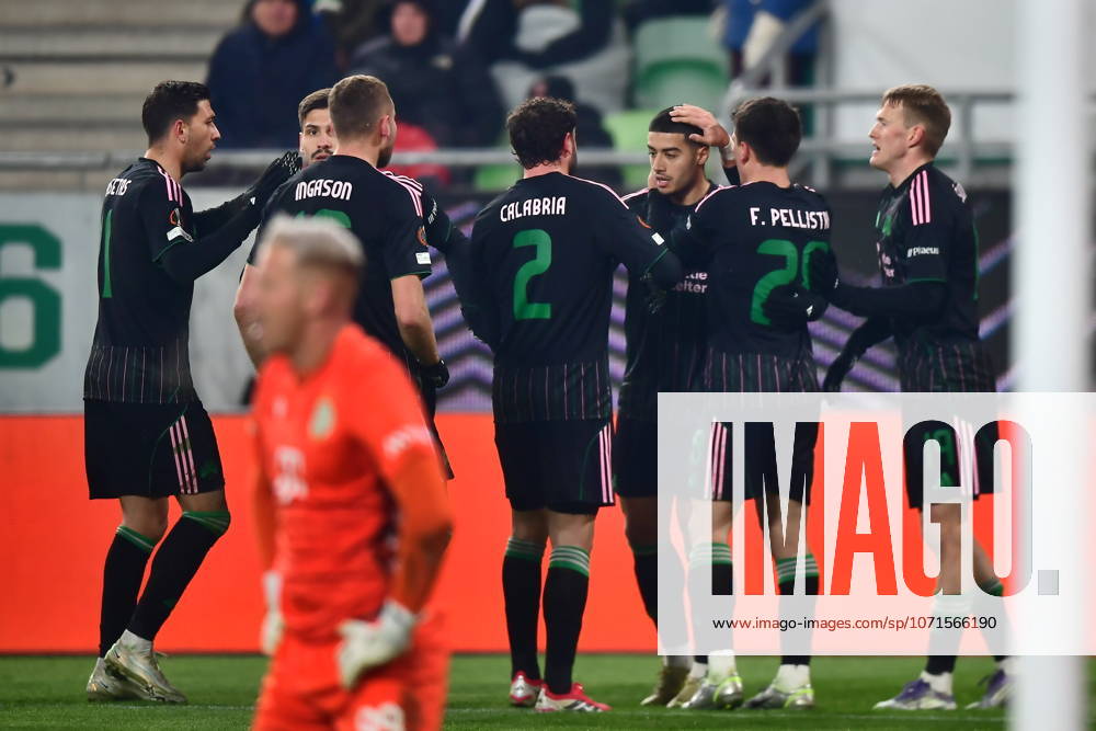 UEFA Europa League, Ferencvaros vs Panathinaikos - Anass Zaroury of Panathinaiko celebrate with his teamates after scoring the 1-1 during the UEFA Europa League league phase matchday 7 soccer match between Ferencvaros and Panathinaikos held at Ferencvaros Stadion in Budapest, Hungary, 22 January 2025. IMAGO ONE INCH PRODUCTIONS BUDAPEST HUNGARY