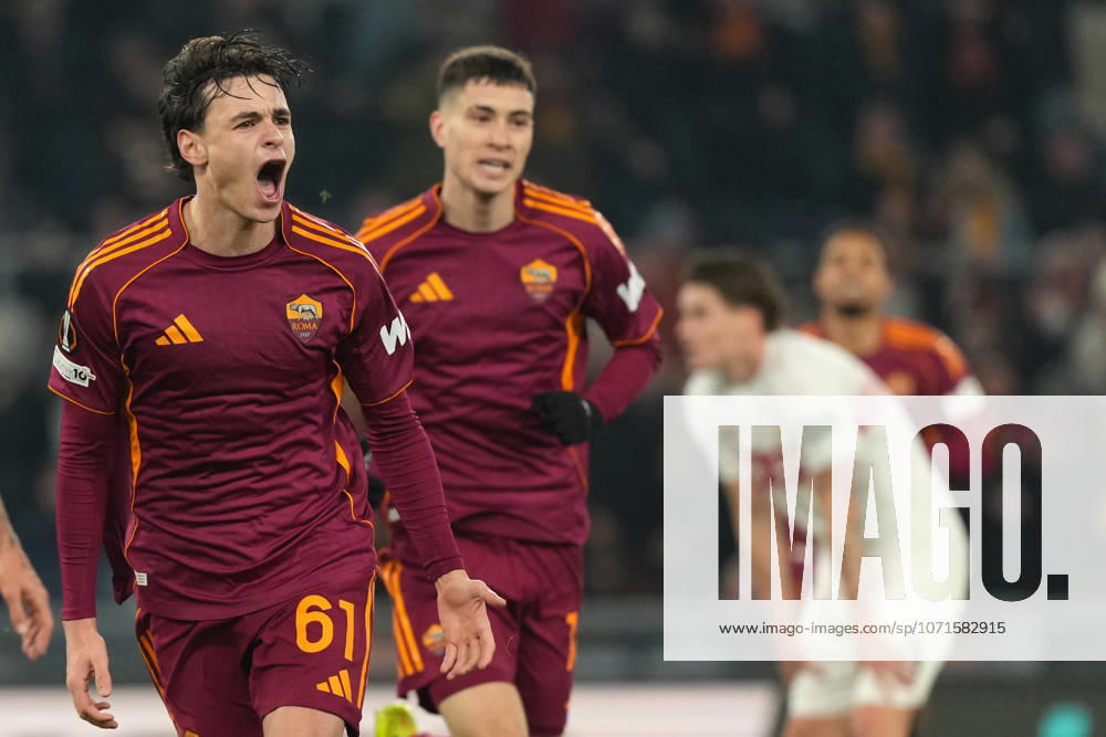 Niccolo Pisilli of AS Roma celebrates after scoring the goal of 1-0 during the UEFA Europa League 2025 2026 football match between AS Roma and Vfb Stuttgart at Stadio Olimpico in Rome (Italy), January 22, 2026. antoniettaxbaldassarre